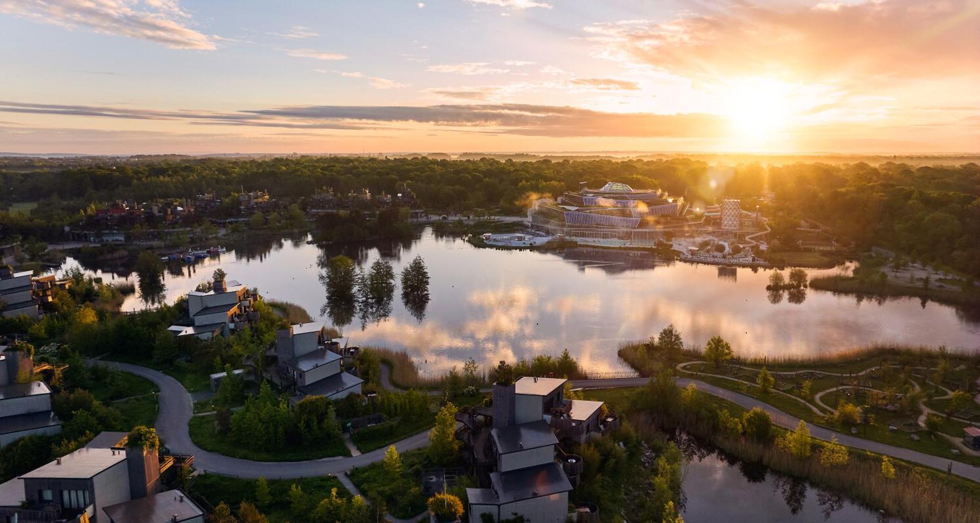 Center Parcs Villages Nature Paris Bailly-Romainvilliers Exterior photo
