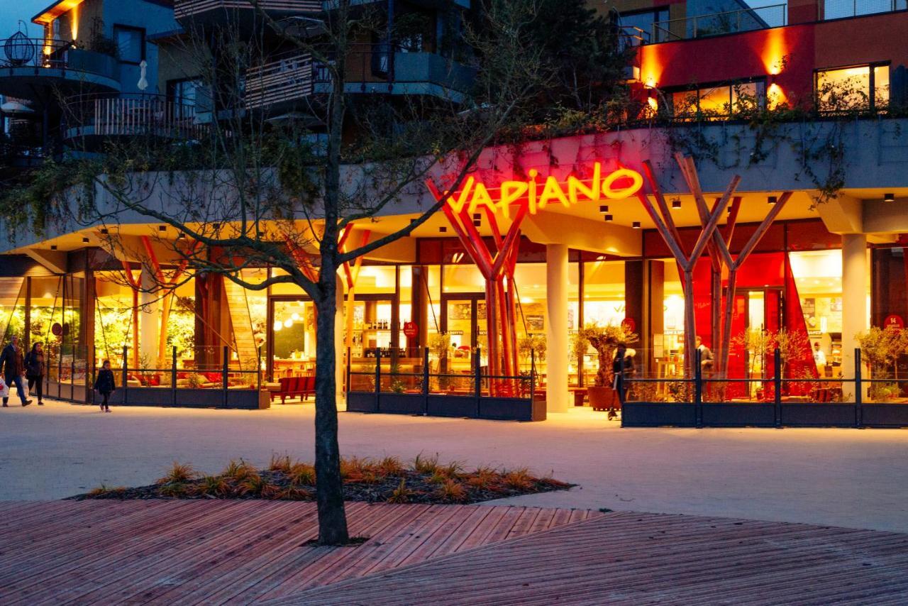 Center Parcs Villages Nature Paris Bailly-Romainvilliers Exterior photo